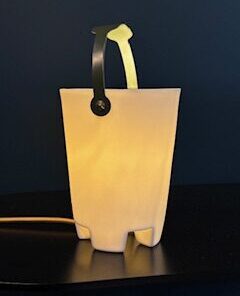 Luminaire seau à l'envers